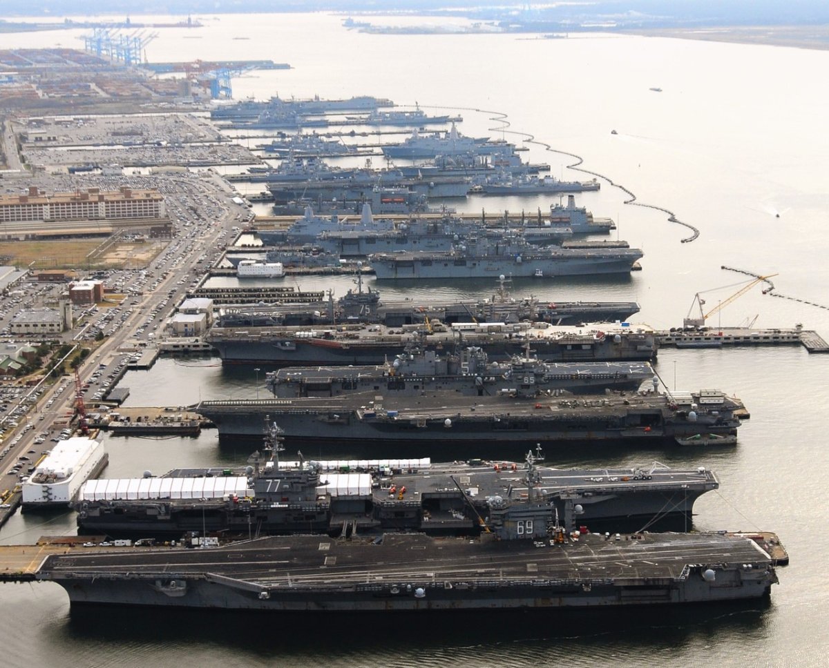 Норфолк база ВМФ США