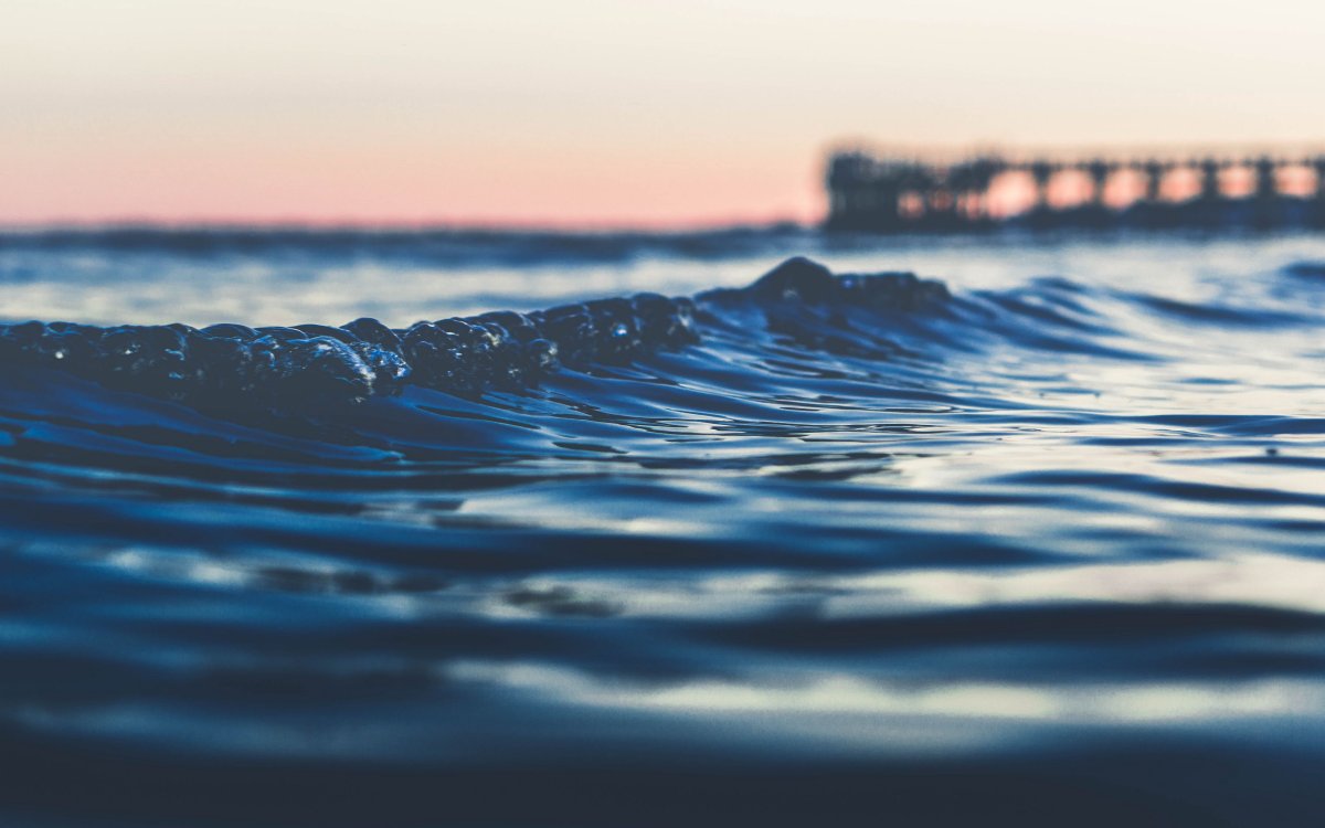 Море вода