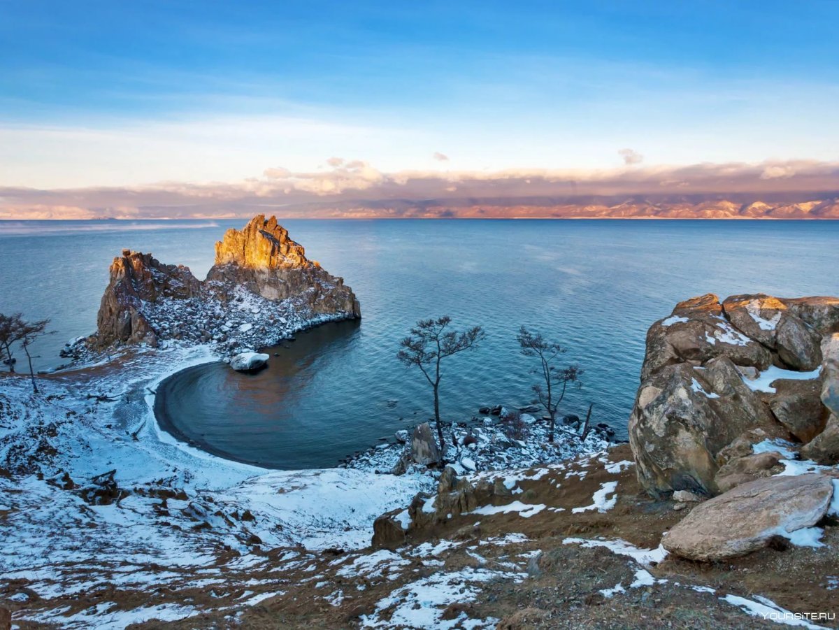Ольхон мыс Бурхан скала Шаманка
