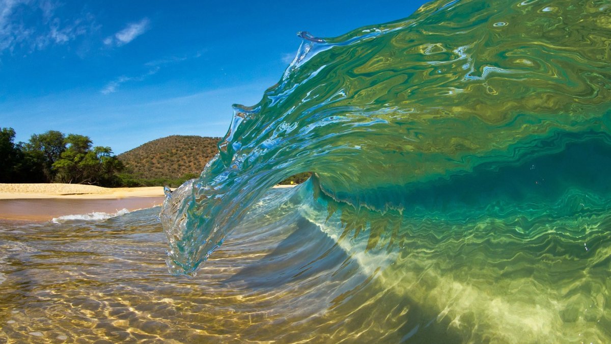 Прозрачная вода море