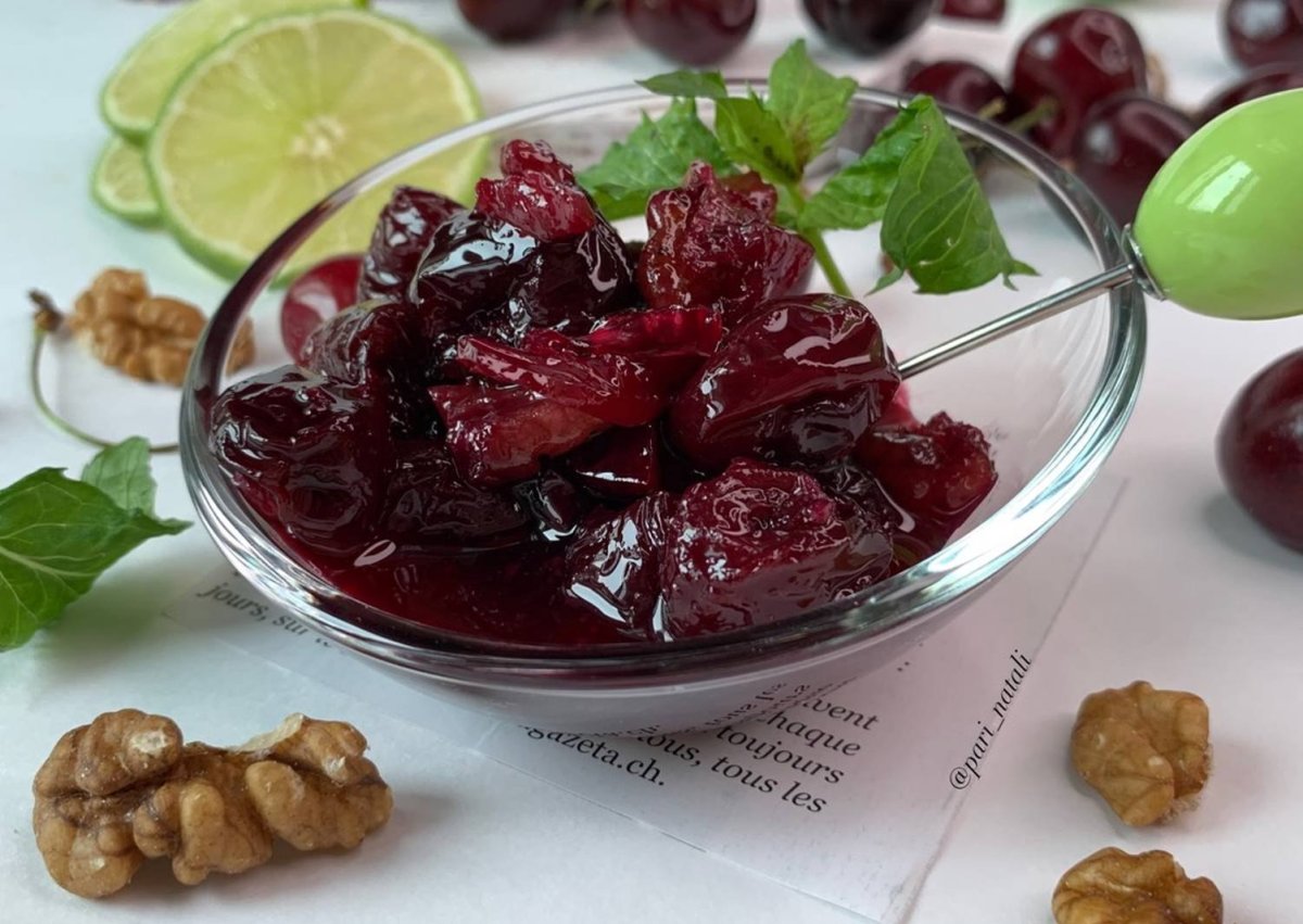 Варенье из черешни с грецким орехом
