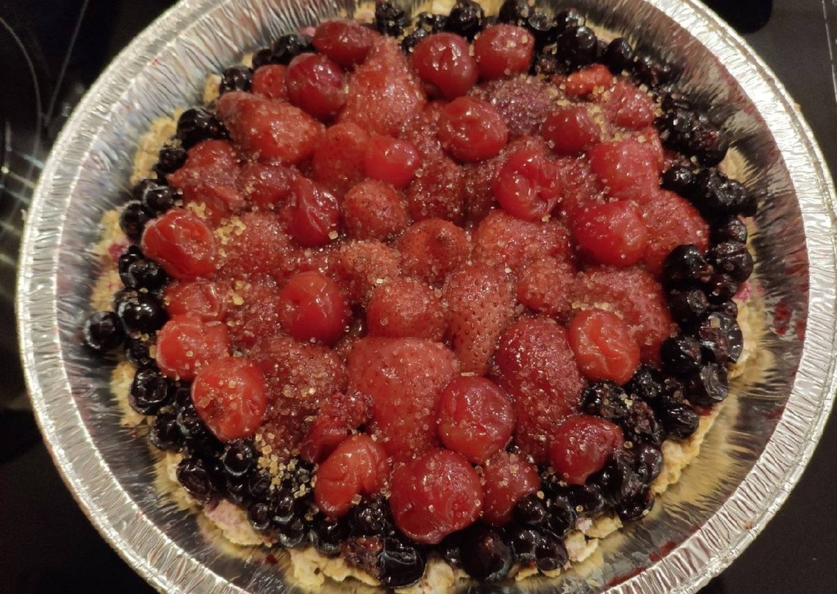 Овсяный пирог с клубникой