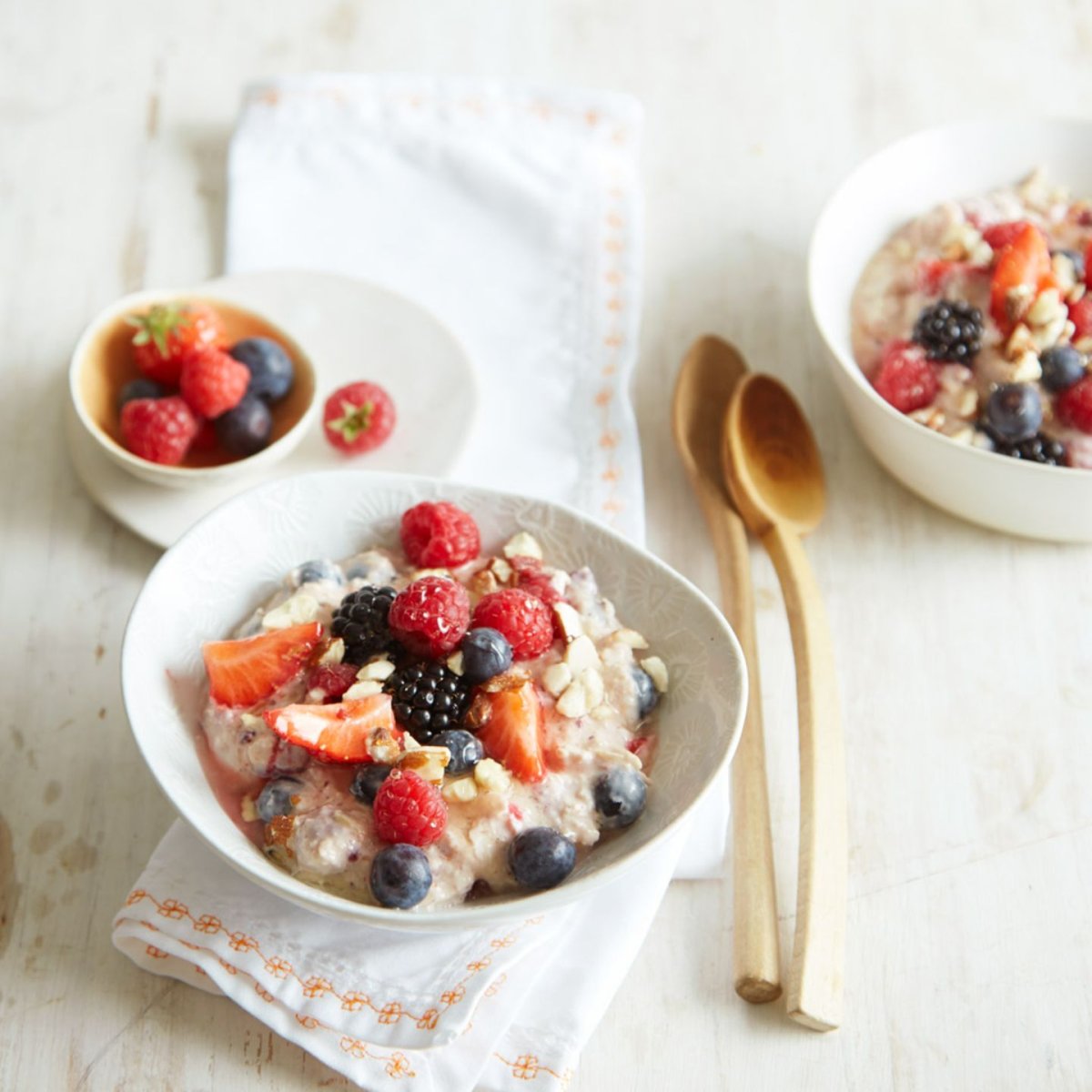 Гранола Bircher с ягодами