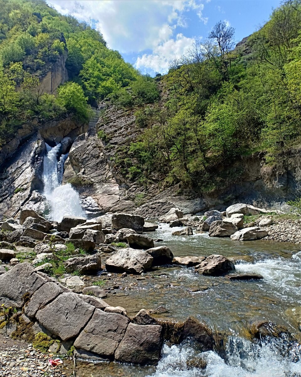 Водопад хучни