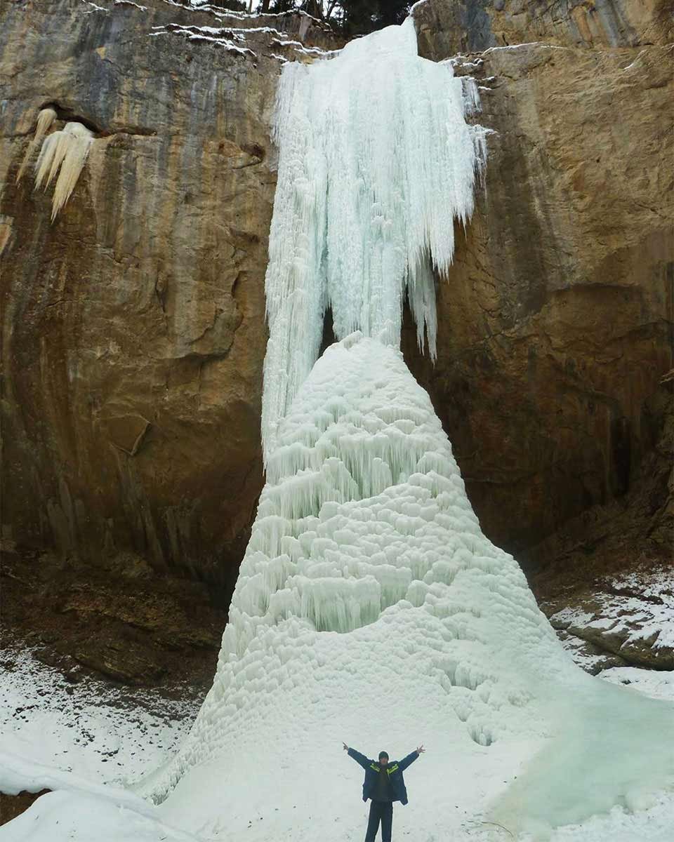Капустинский водопад Псебай зимой
