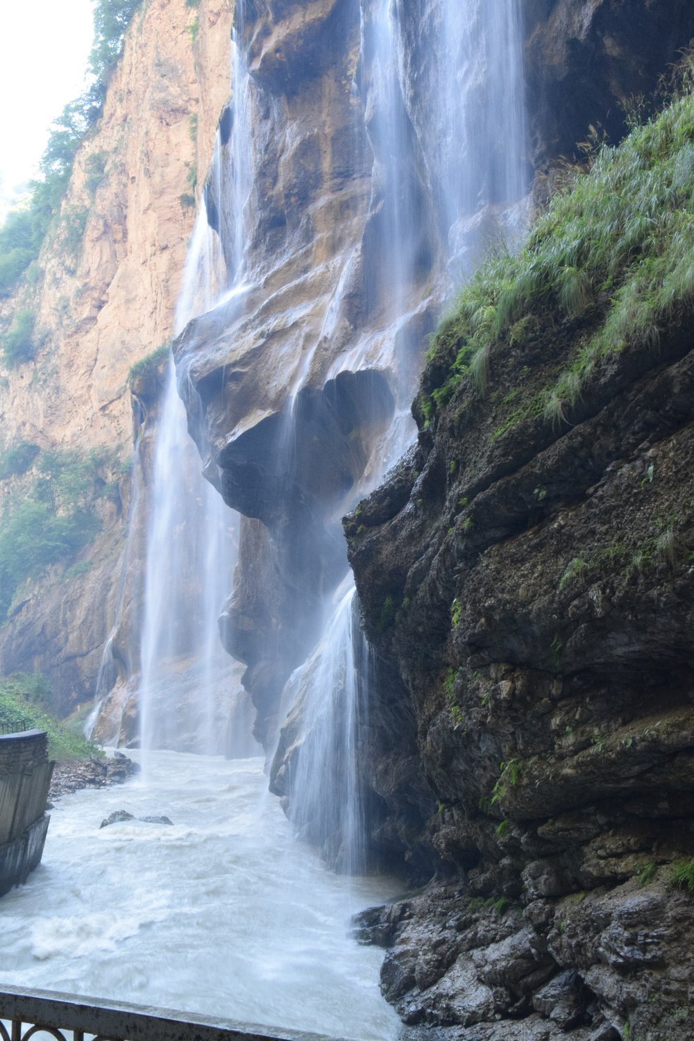 Чегемские водопады Кабардино-Балкария