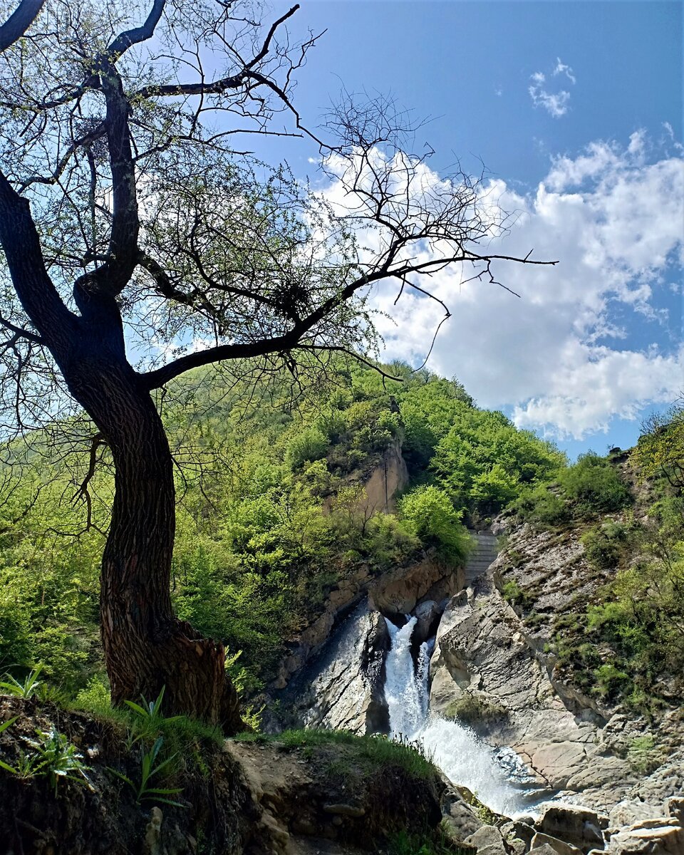 Водопад Хучни Дербент