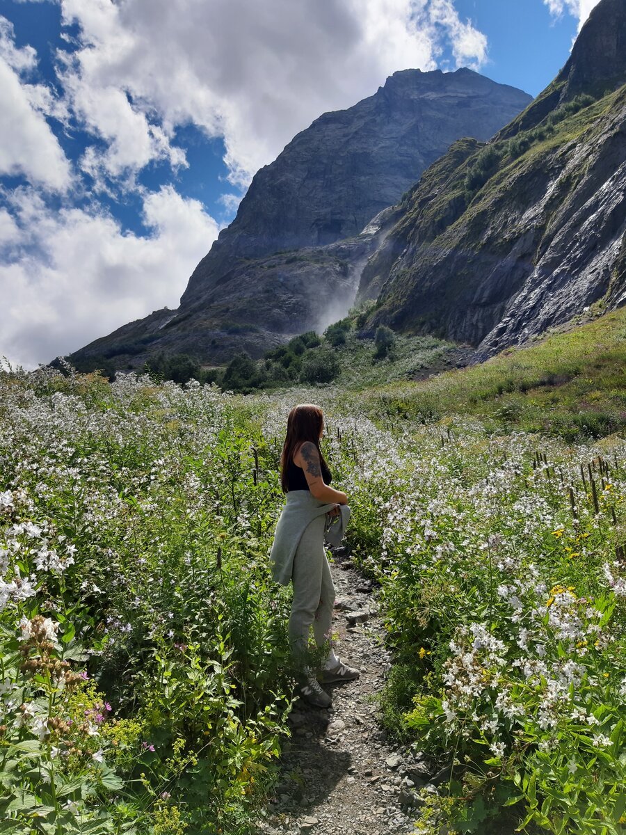 Самые красивые места в Домбае