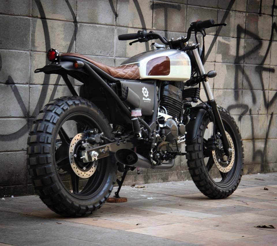 Honda cb250 Scrambler