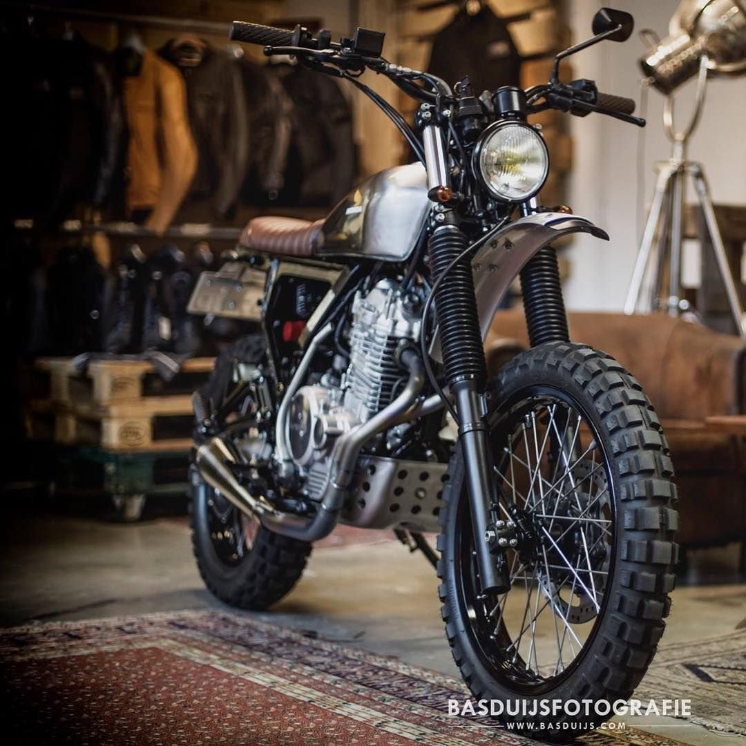 Honda nx650 Dominator Scrambler
