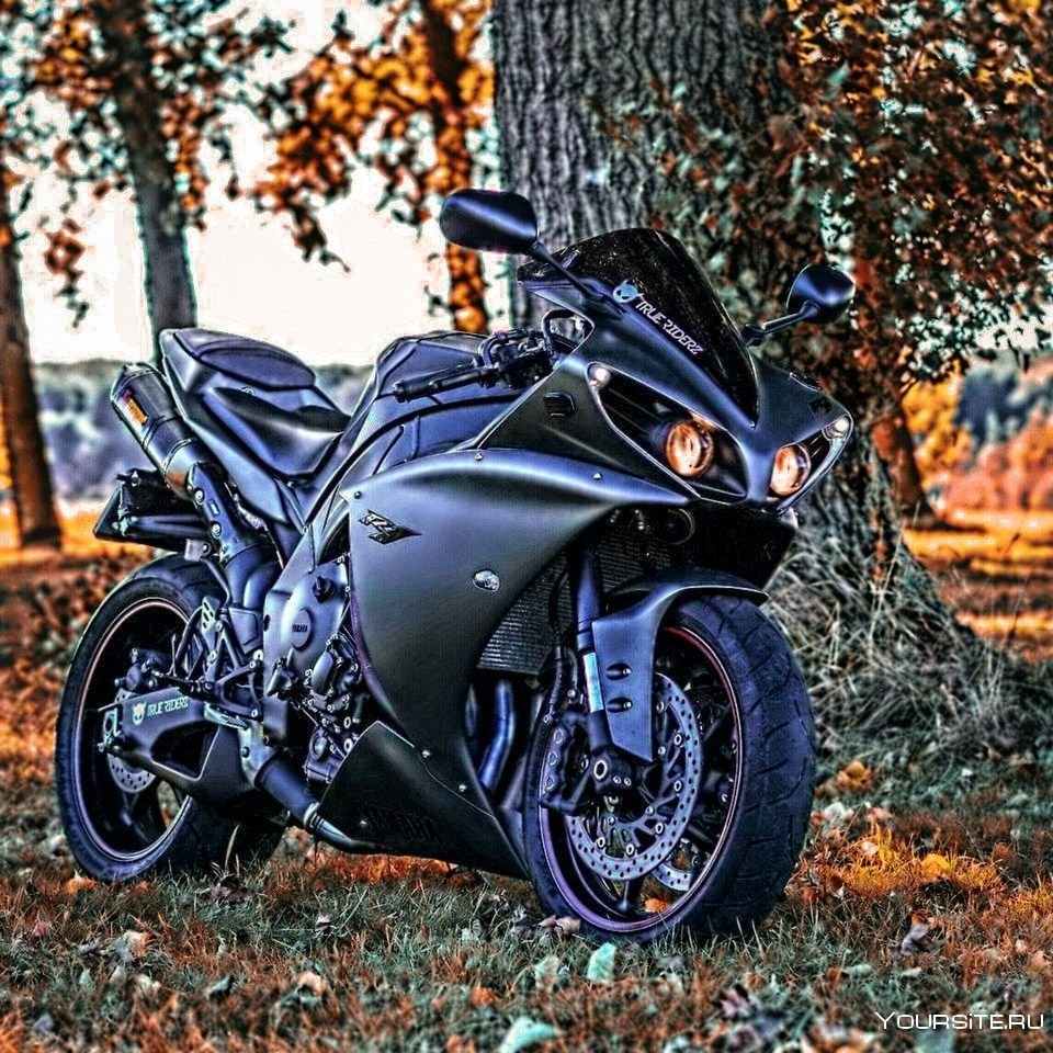 Спортбайк Ямаха r1