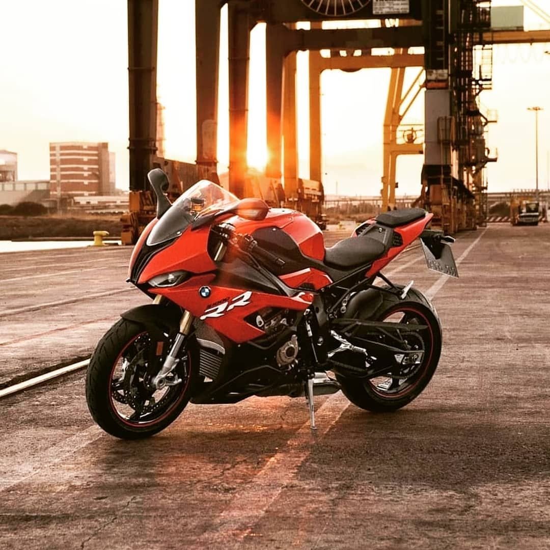 BMW s1000rr 2019 красный