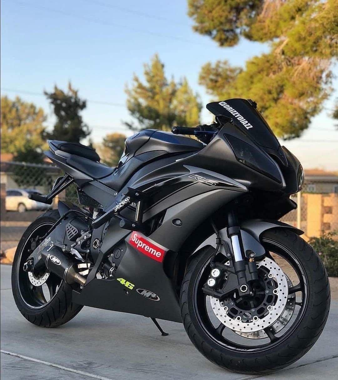Электромотоцикл Yamaha r6