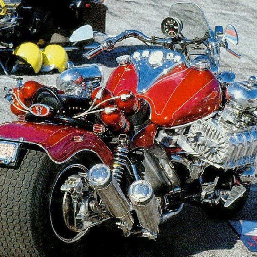 Мотоцикл Boss Hoss v8
