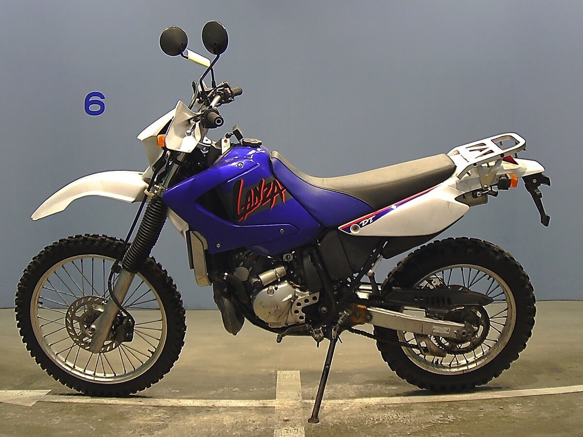 Yamaha dt230