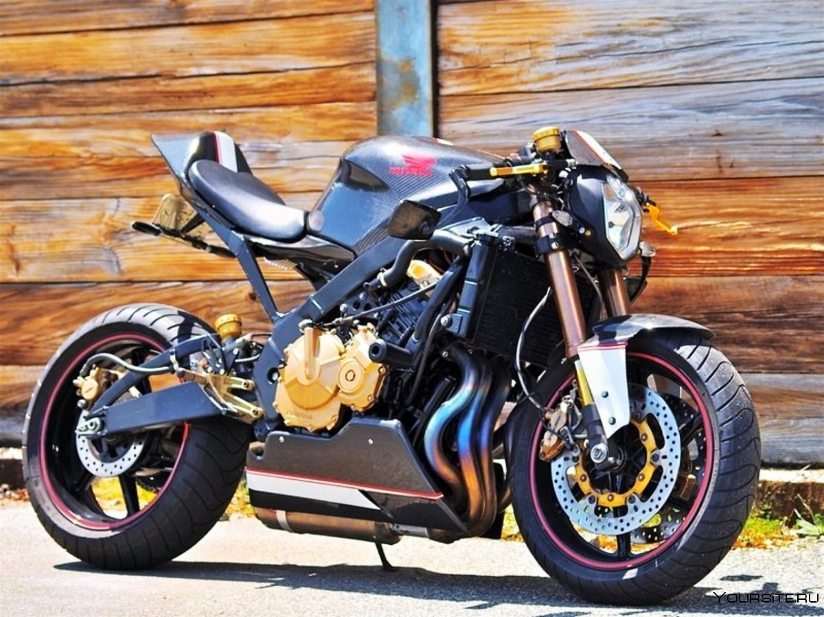 Honda CBR 600 f2 Custom