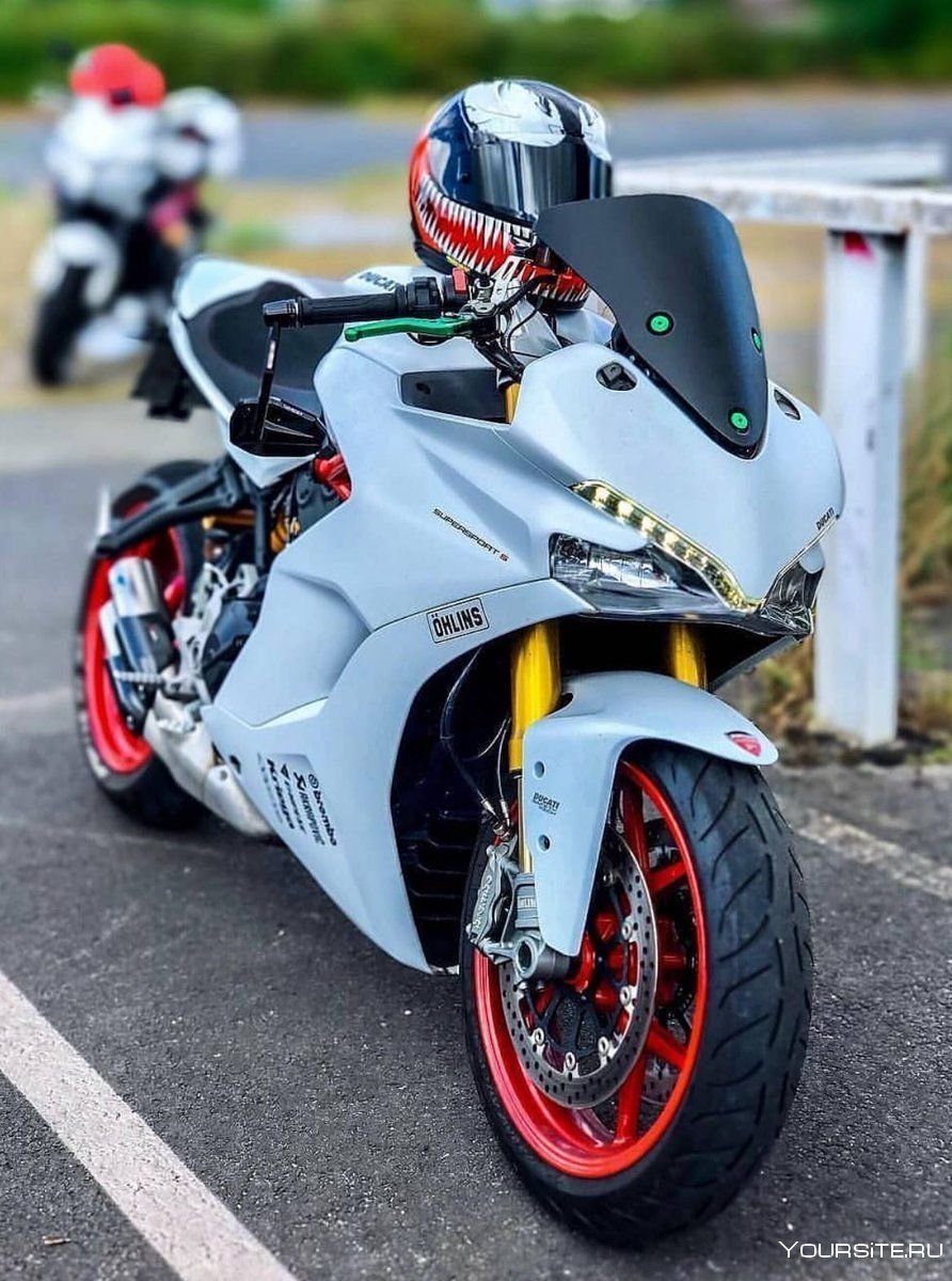 Ducati Supersport