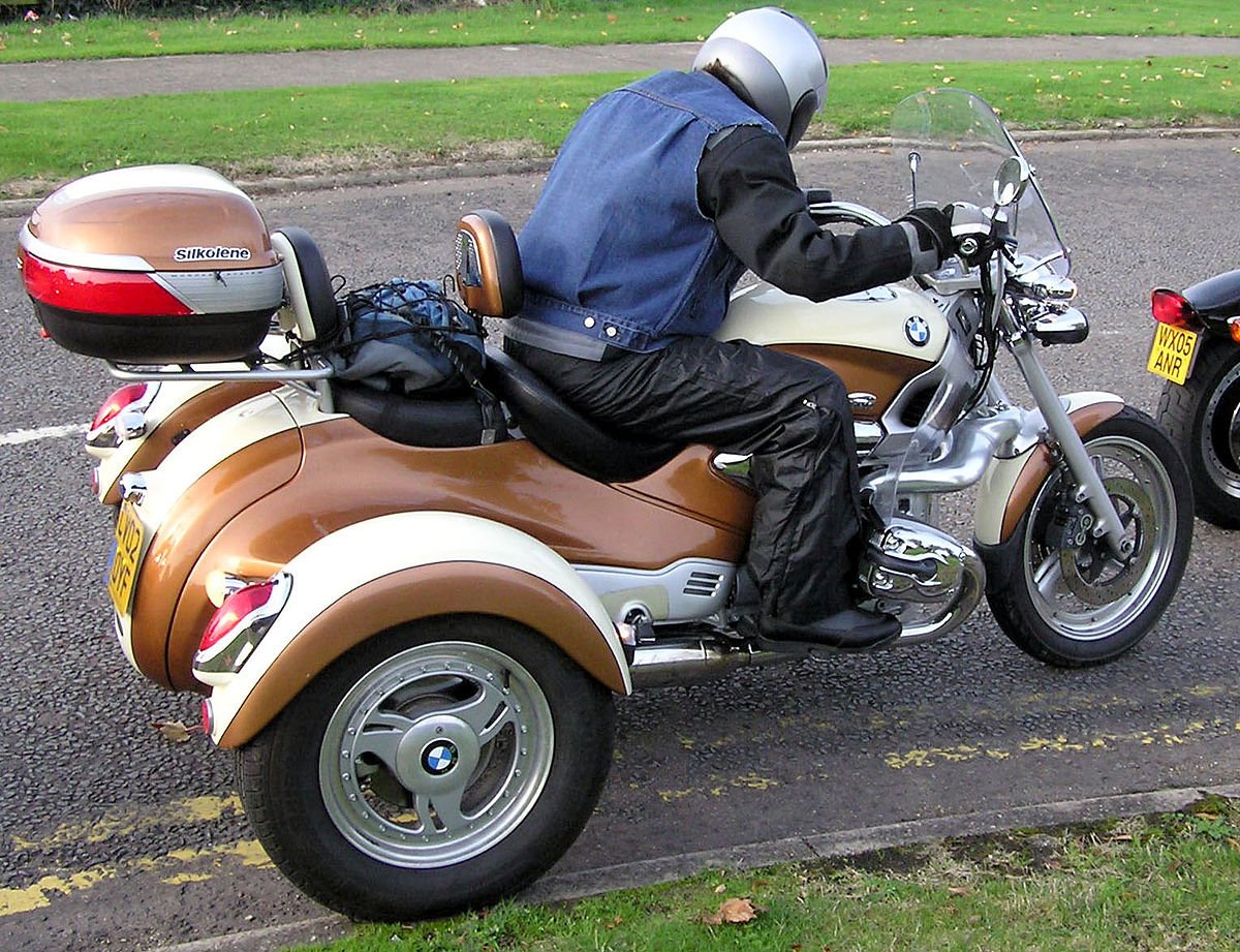 BMW R 1200 C Trike