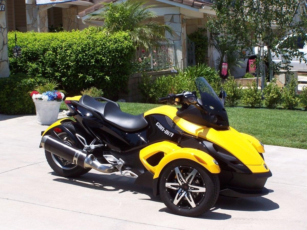 Can am Spyder 2008