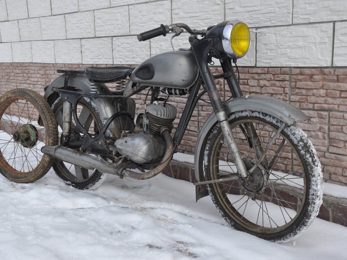 Мотоцикл Ковровец к-58