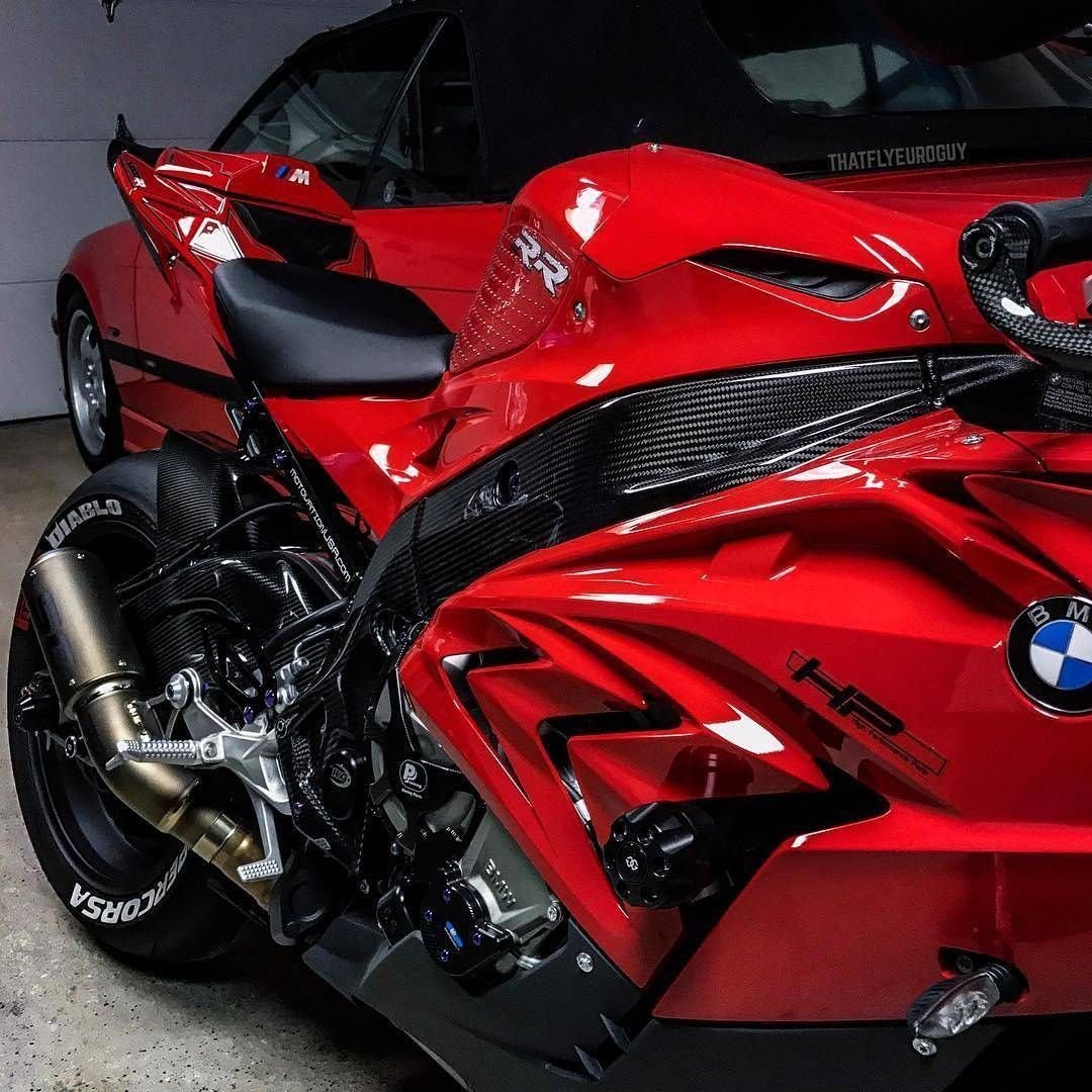 Мотоцикл BMW s1000rr фиолетовый