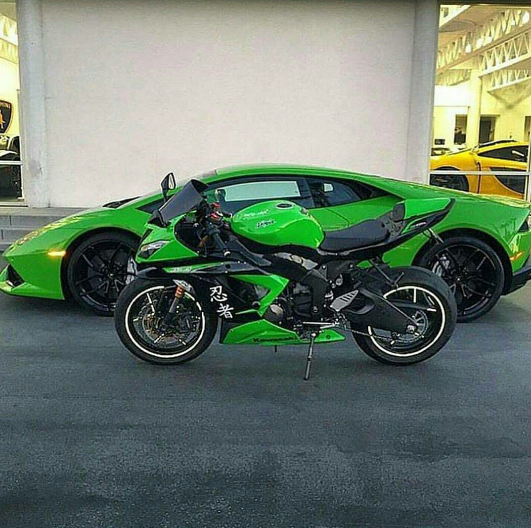 Мотоцикл Lamborghini v4 1000 caramelo