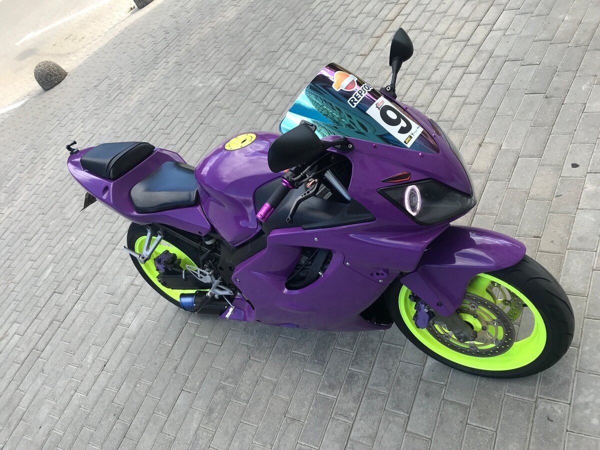 Honda CBR 600 фиолетовый