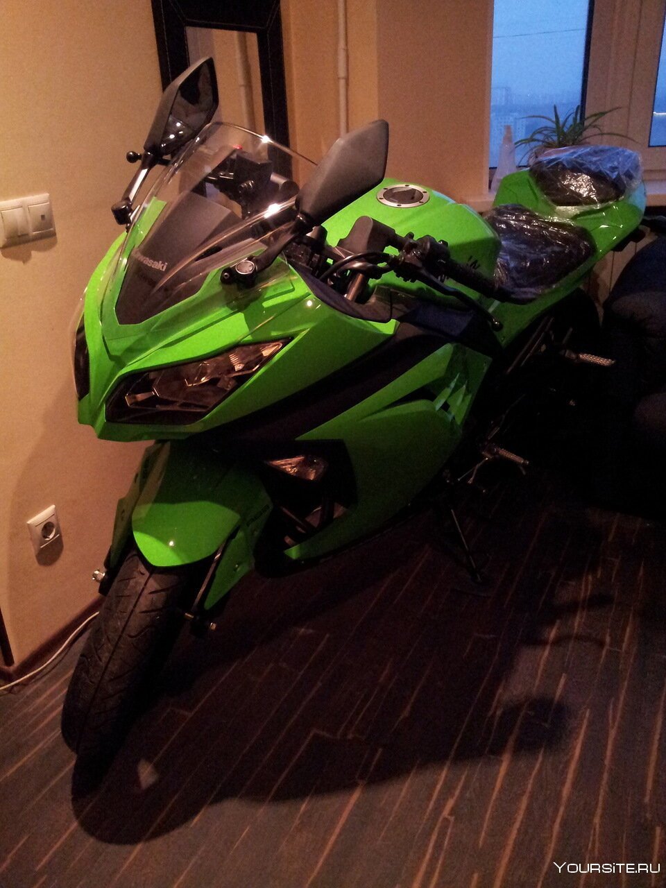 Kawasaki Ninja 300 Хагер
