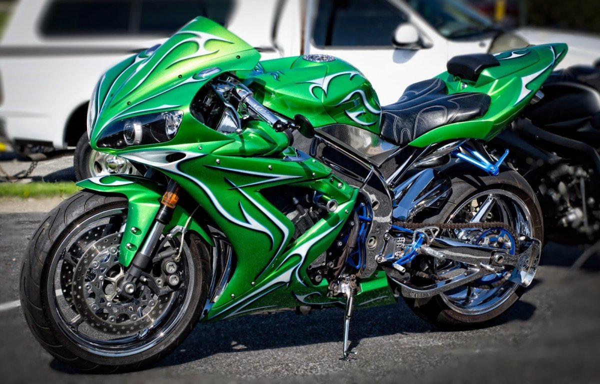 Yamaha YZF r1 зелёный