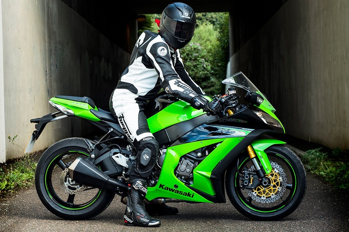 Kawasaki Ninja ZX-10r 2015