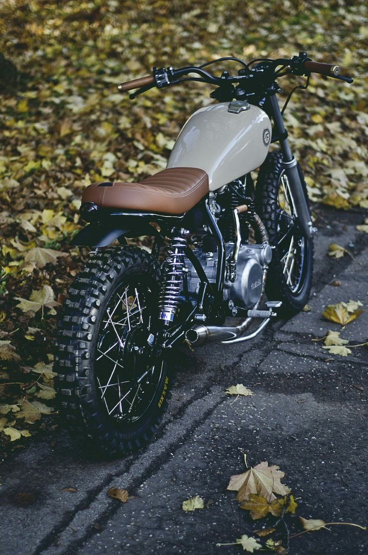 Yamaha sr250