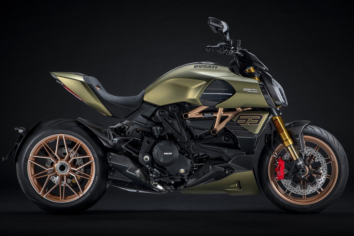 Мотоцикл Ducati Diavel 1260