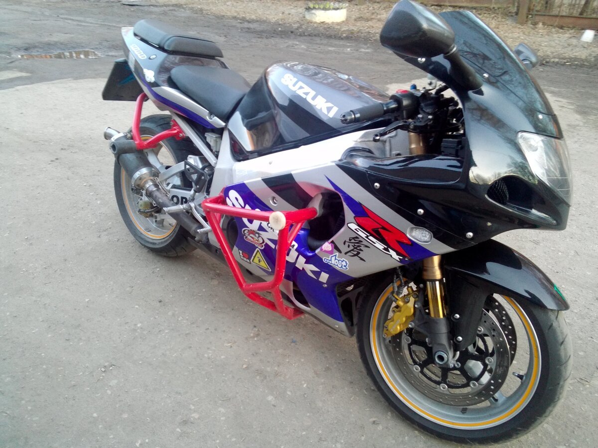 Suzuki GSX R 1000 2001