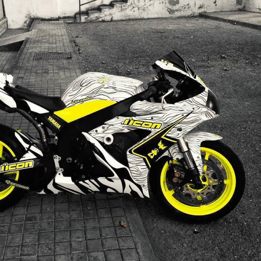 Yamaha r6 кислотный