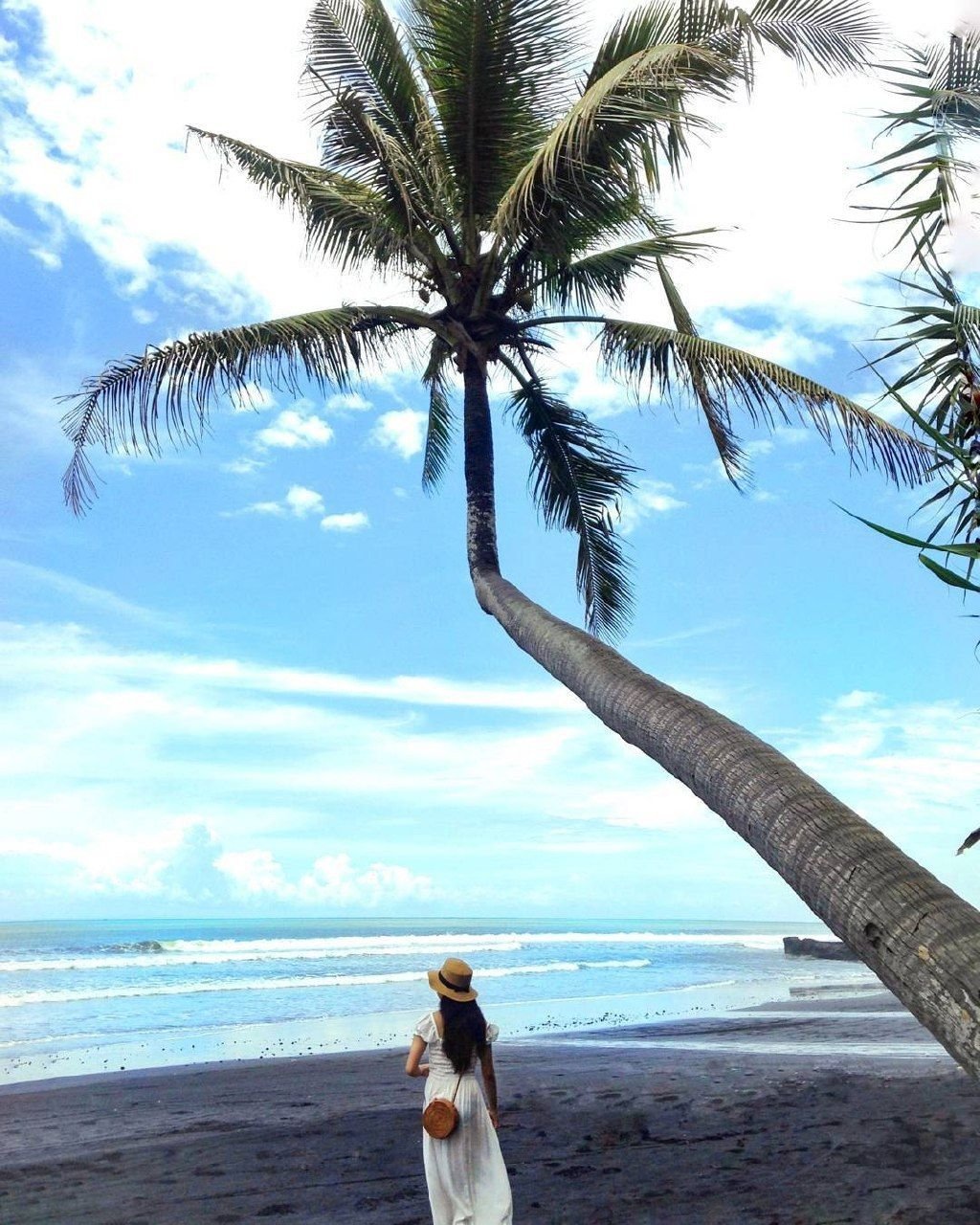 Pasut Beach Бали