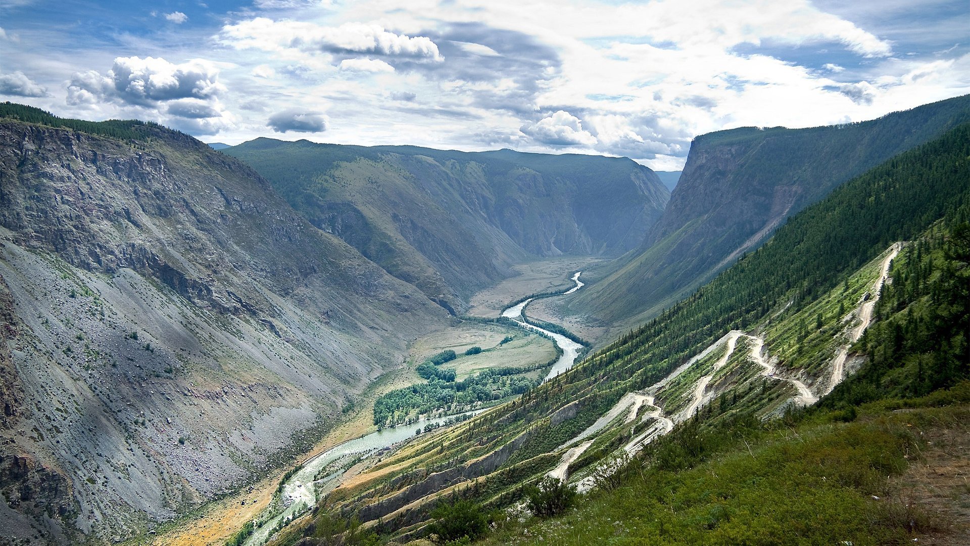 Есть ли республика алтай. Чулышманское Нагорье. Семинский перевал горный Алтай. Долина реки Чулышман Алтай. Чулышманская Долина водопад Алтай.