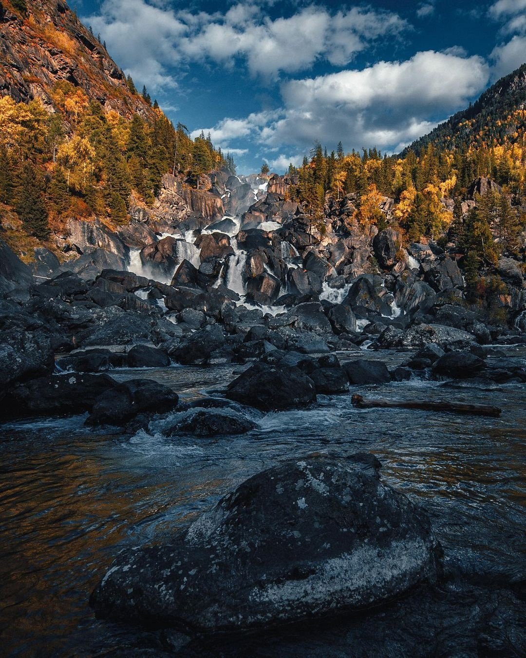 Красная гора горный алтай