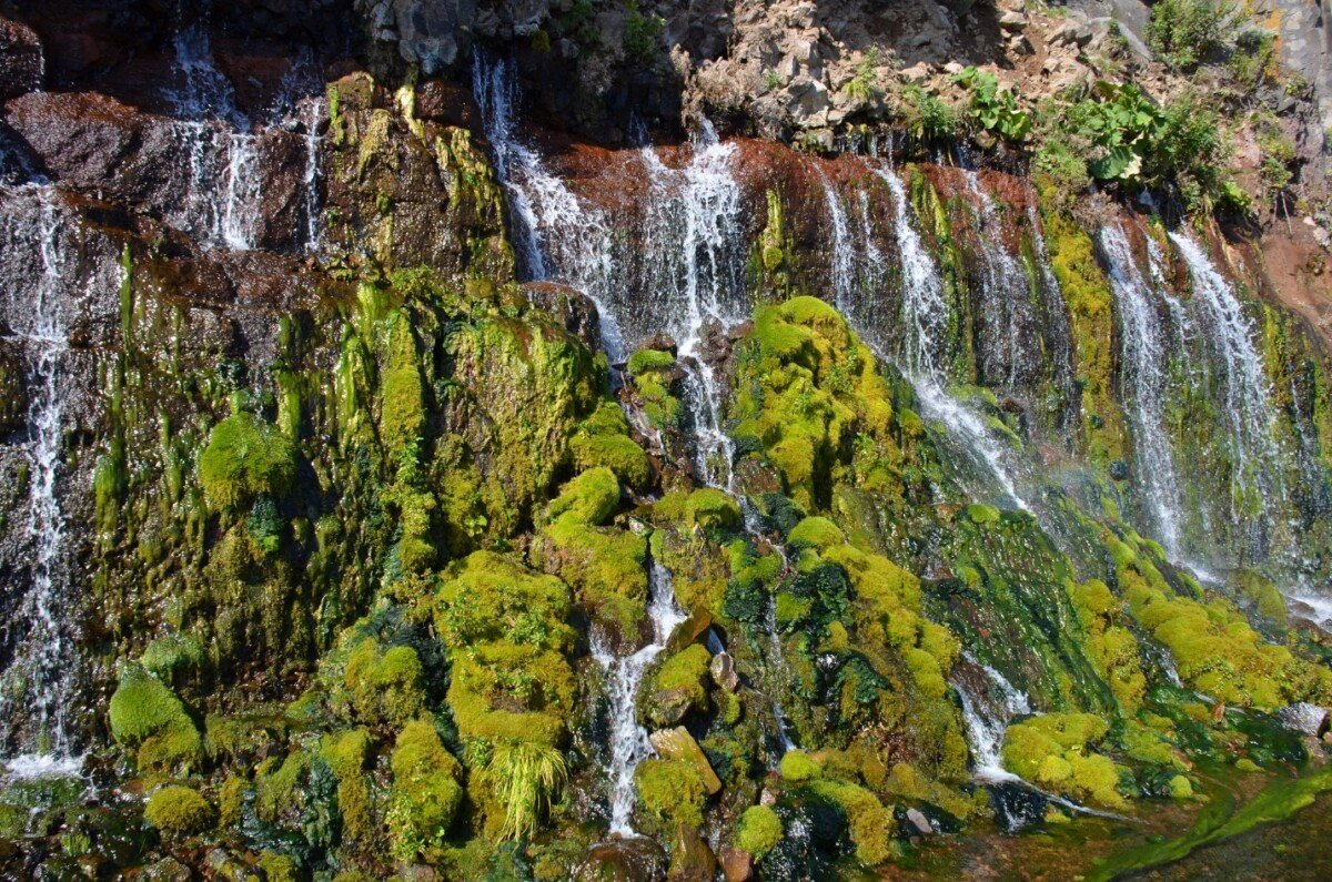 Остров Монерон водопад