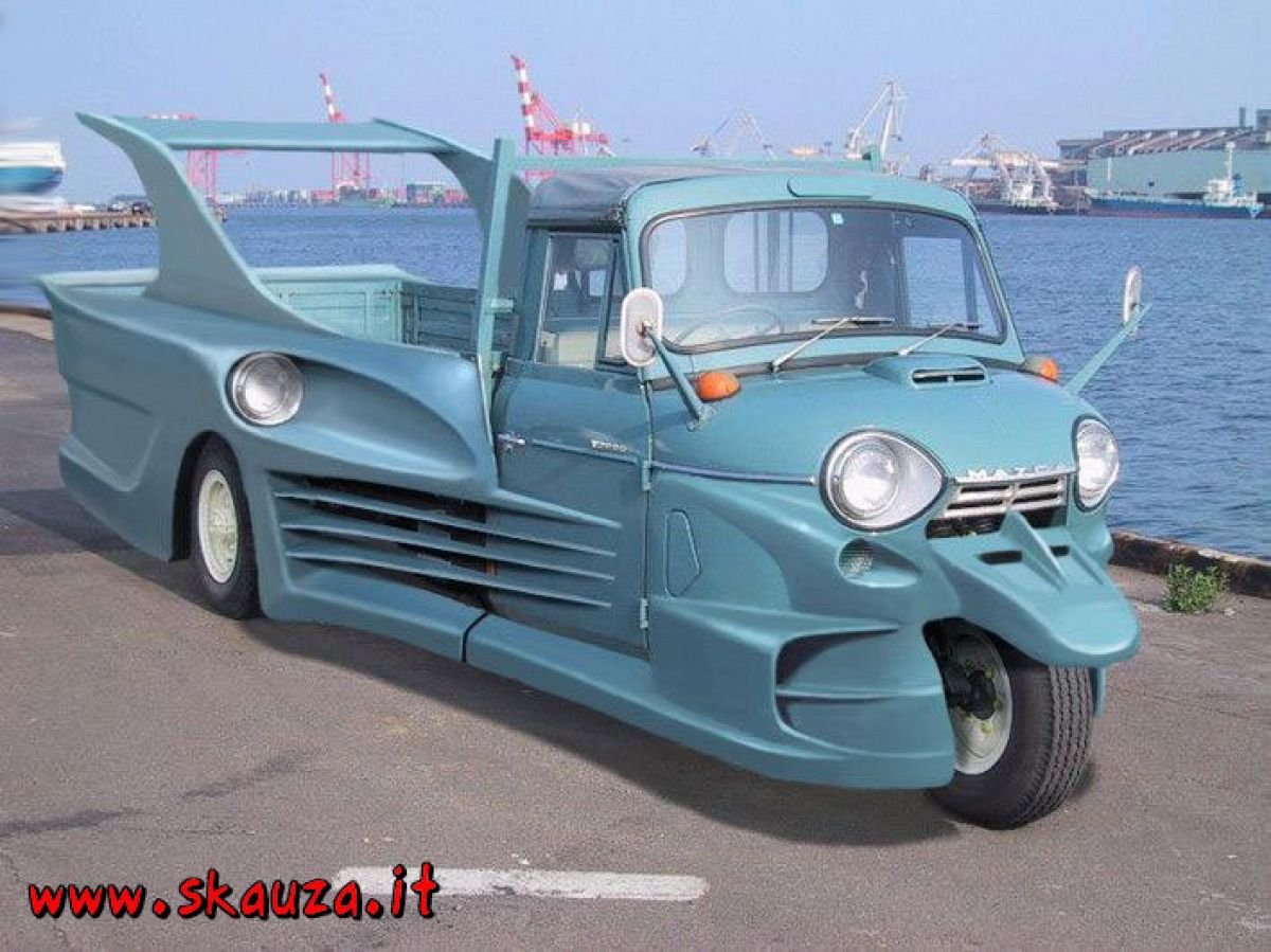 Mazda t2000