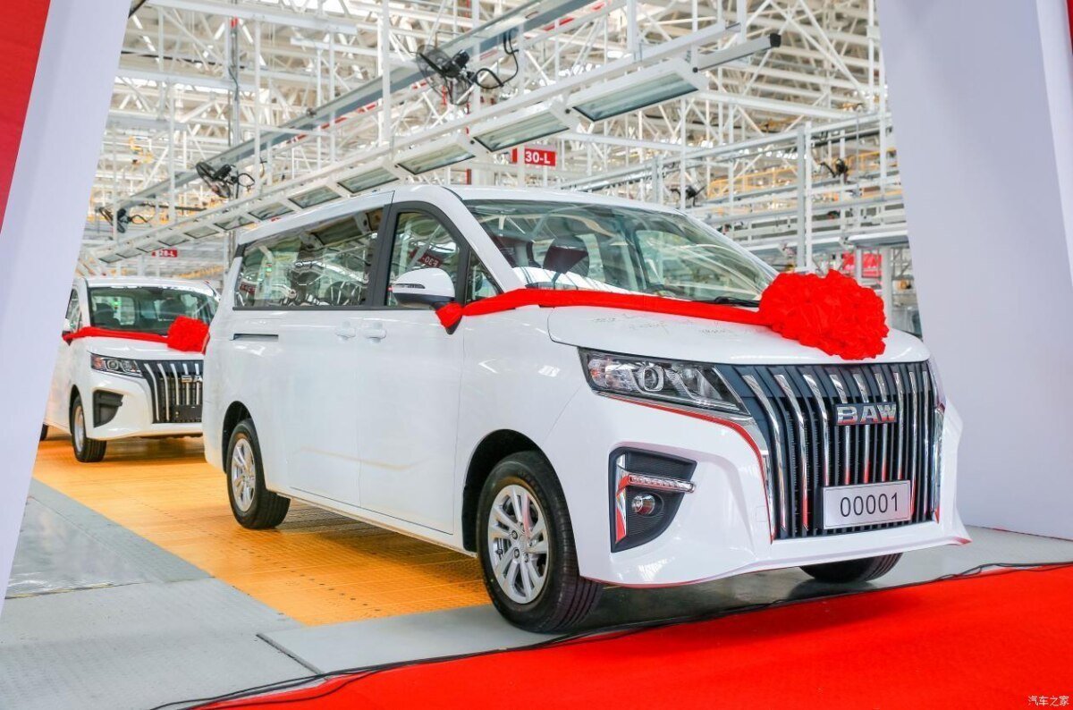 BAW минивэн 2022