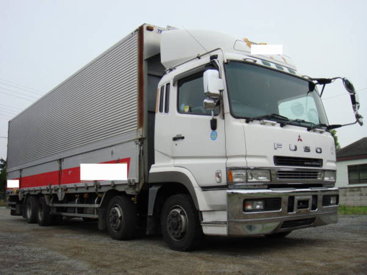 Mitsubishi Fuso super great 1996