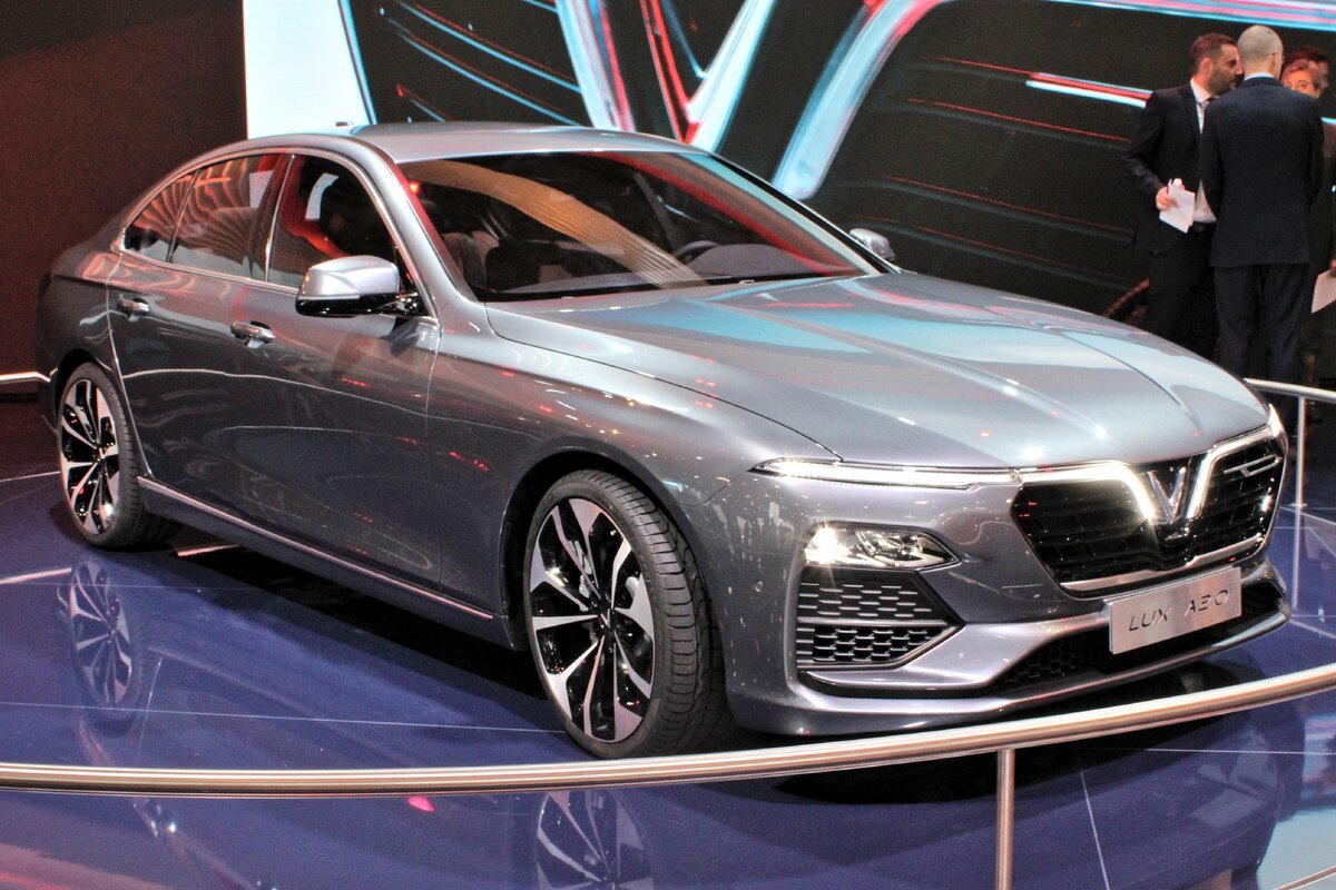 WINFAST Lux 2.0 sedan