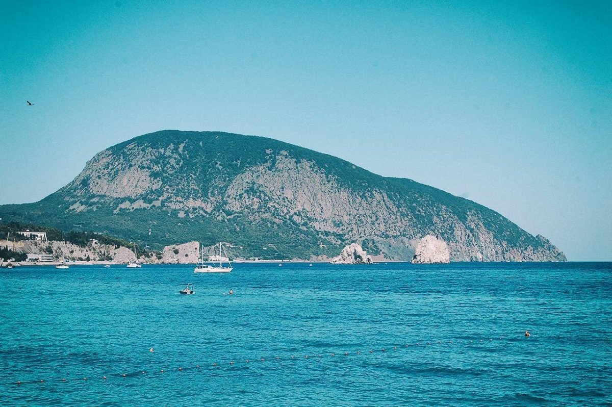 Крым Артек гора медведь