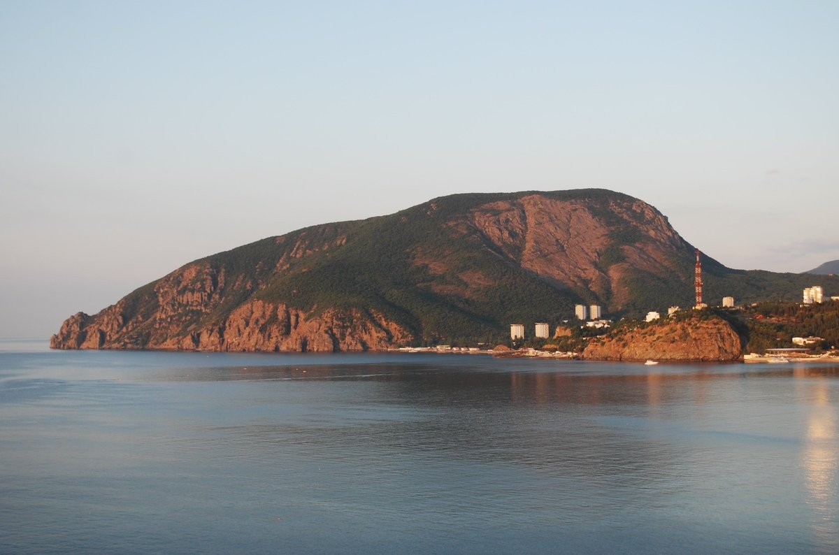 Медведь гора Партенит