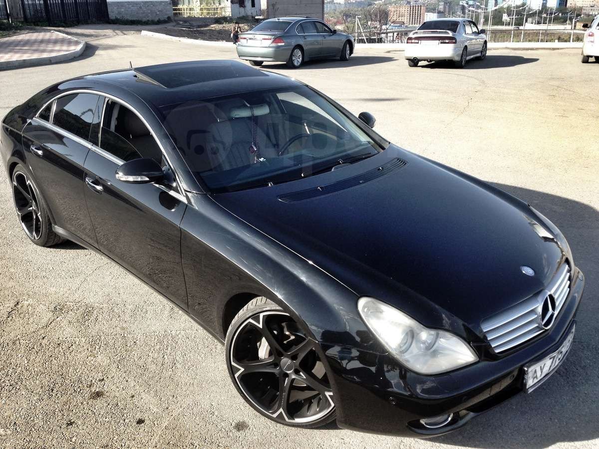 Мерседес банан CLS 2005