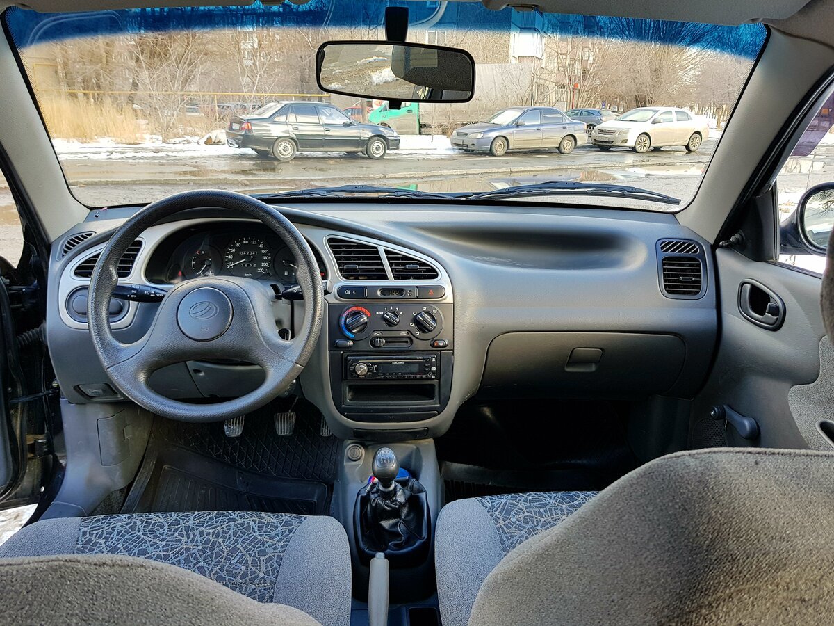 ЗАЗ шанс 1.3 хэтчбек