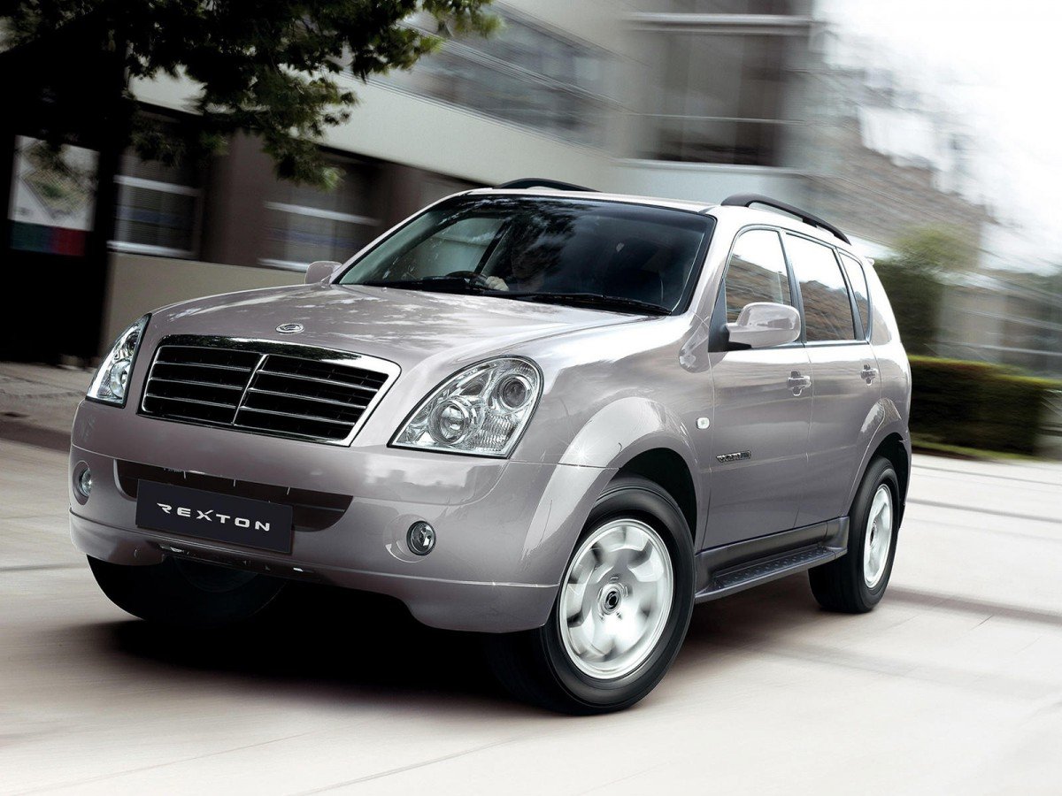 SSANGYONG Rexton 2