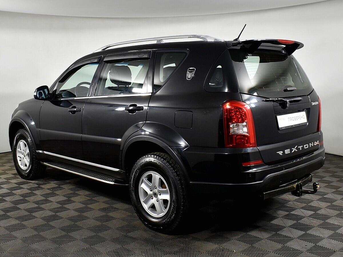 SSANGYONG Rexton 2013