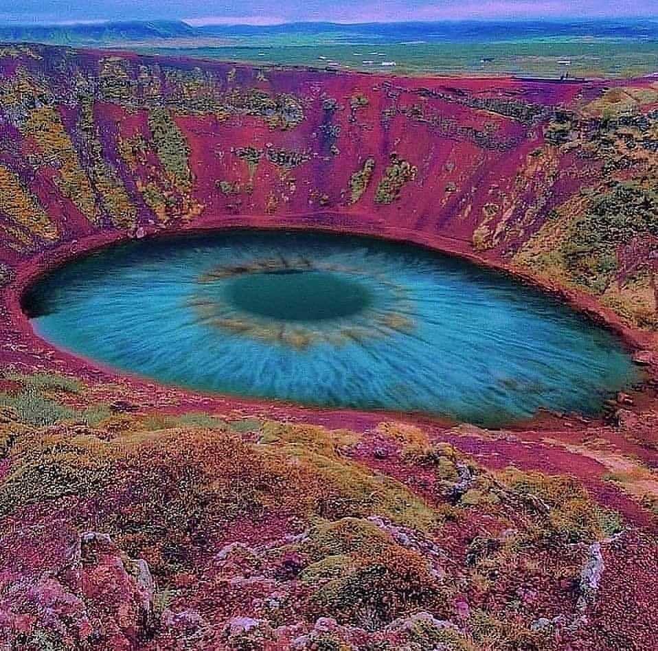 Кратерное озеро Керид