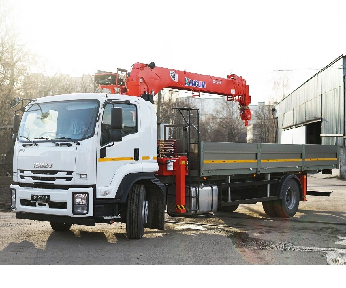 Isuzu forward бортовой с КМУ